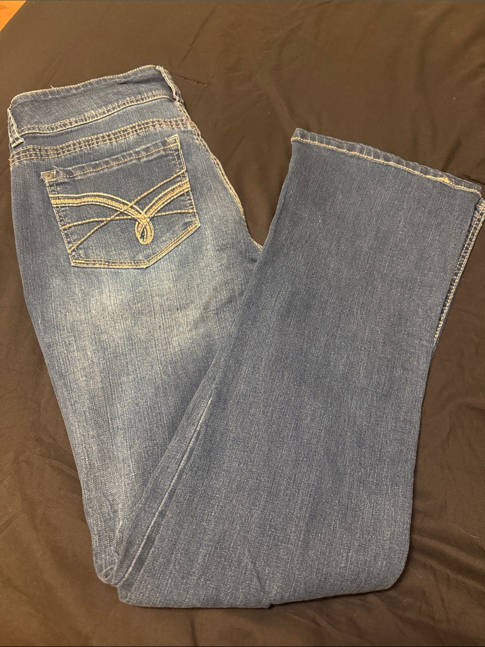 Wallflower Women's Boot Cut Jeans in Medium Blue Wash